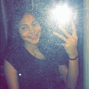 Meet your Posher, Sierra